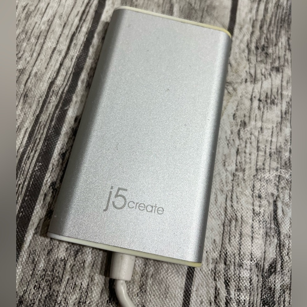 J5 Create USB 2.0 to VGA Display Adapter Untested